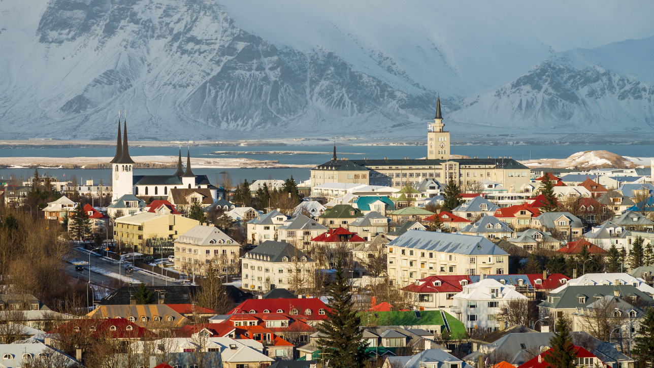 Reykjavik, Iceland – Chasing waterfalls and northern lights