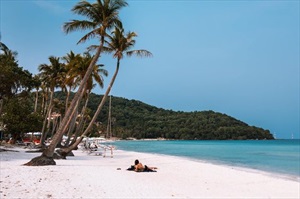 Phu Quoc: The Pearl Island of Vietnam - Exploring Beautiful Beaches and Famous Attractions