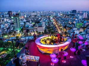 Discover the Best Rooftop Bars with Stunning Views in Bangkok